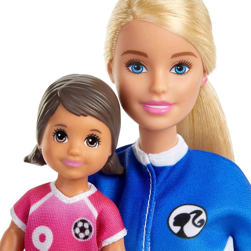 Barbie You Can Be Anything Entrenadora De Futbol