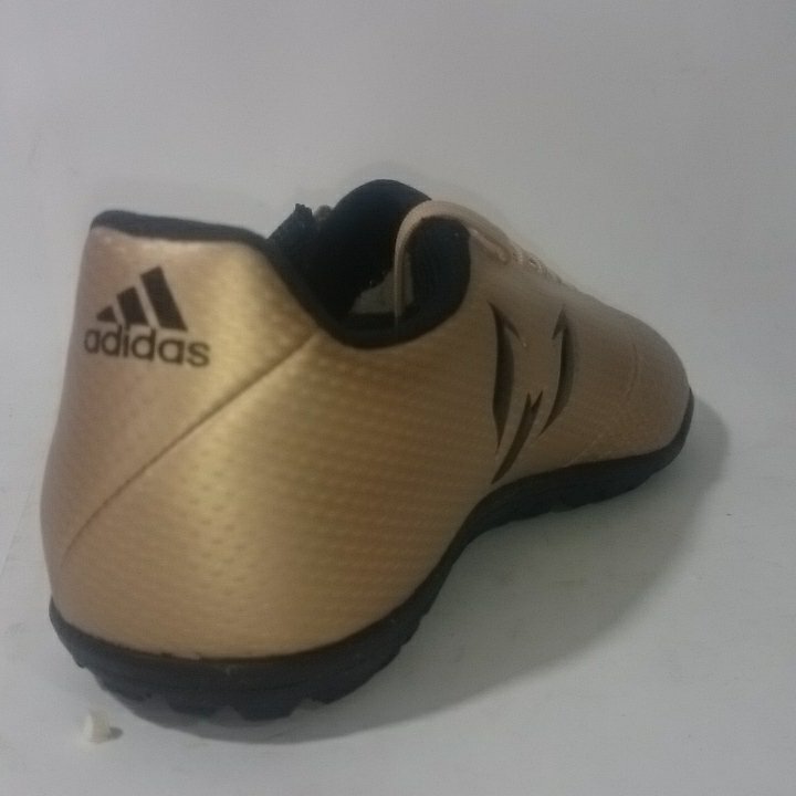 Tenis Adidas Messi 16.3 Dorado para niños Fubol Rapido TF  