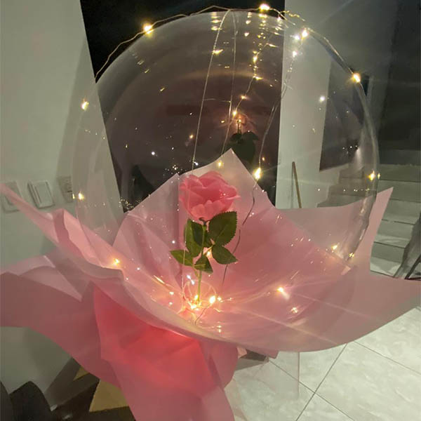 Globo De Cristal con Luz Led Ambar Arreglo Elegante Flor Rosa