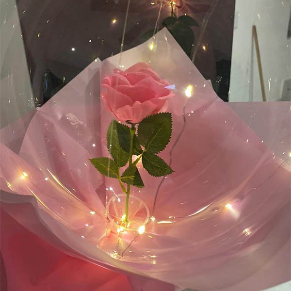 Globo De Cristal con Luz Led Ambar Arreglo Elegante Flor Rosa