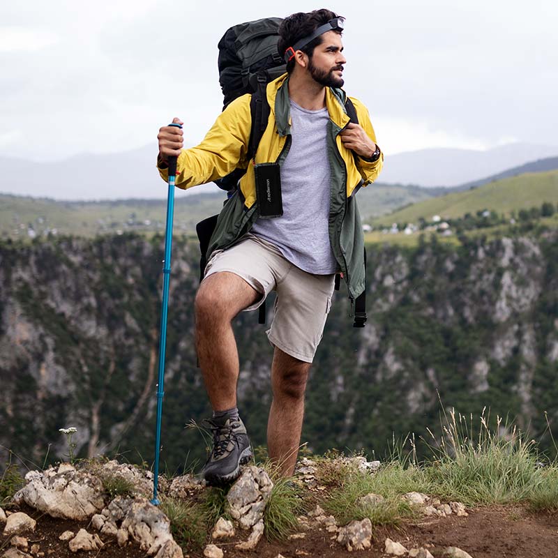 Bocina Bluetooth Portátil Resistente a Golpes y al Agua Redlemon