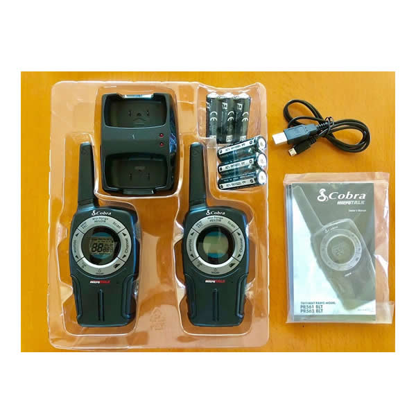 Walkie Talkie Manos Libres Cobra PR562BLT - Negro