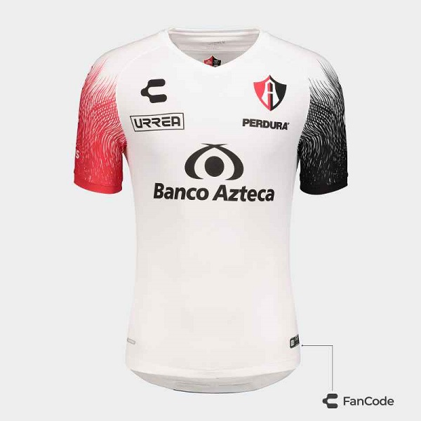 PLAYERA CABALLERO  CHARLY ATLAS BLANCO 