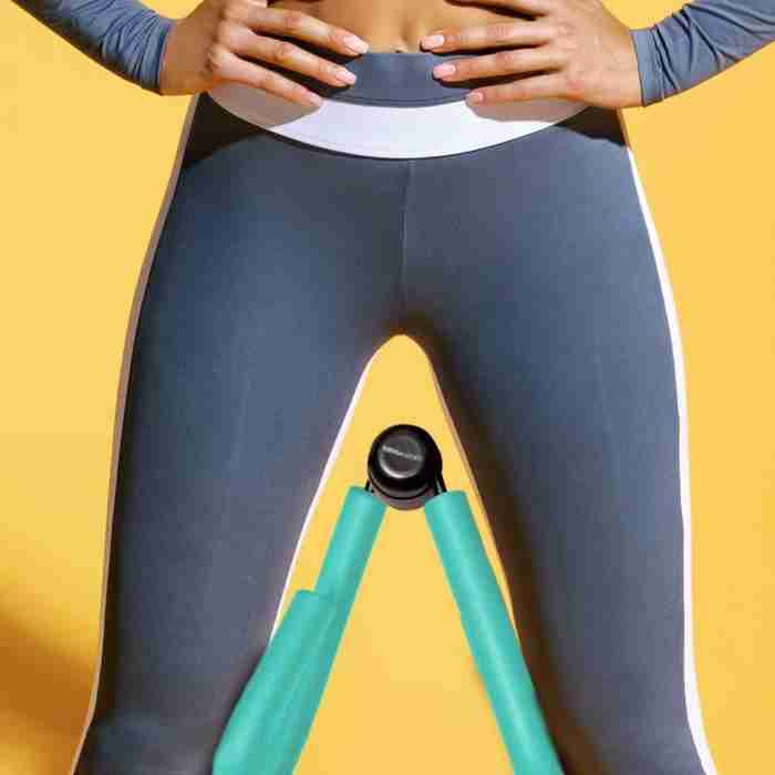 MINISO THIGH TONER CORAL