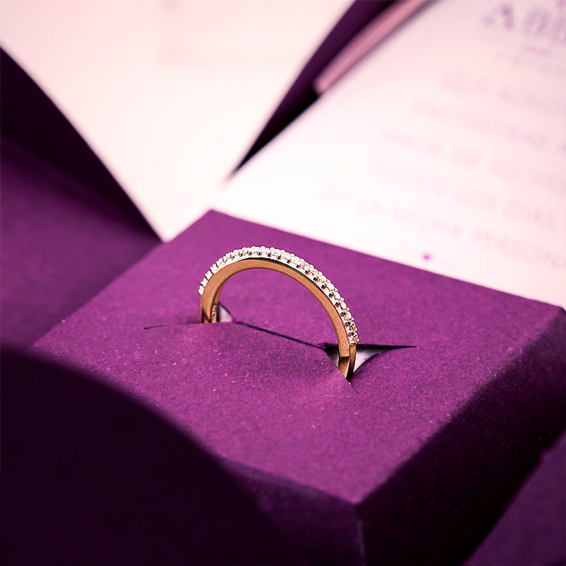 CHURUMBELA ULTRA DELGADA 1 MM VERDE ESMERALDA ORO 10K ABBA JOYAS