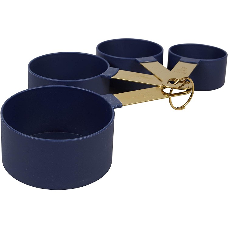 Paquete Wilton: 4 Tazas Y 4 Cucharas Medidoras, 2 Batidores