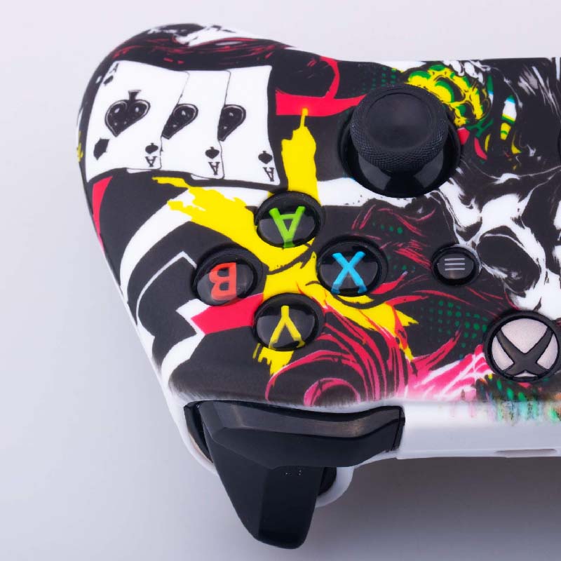 MandaLibre Funda De Silicona Para Control Xbox One, S Y X + 8 Grips Profesionales (Poker)