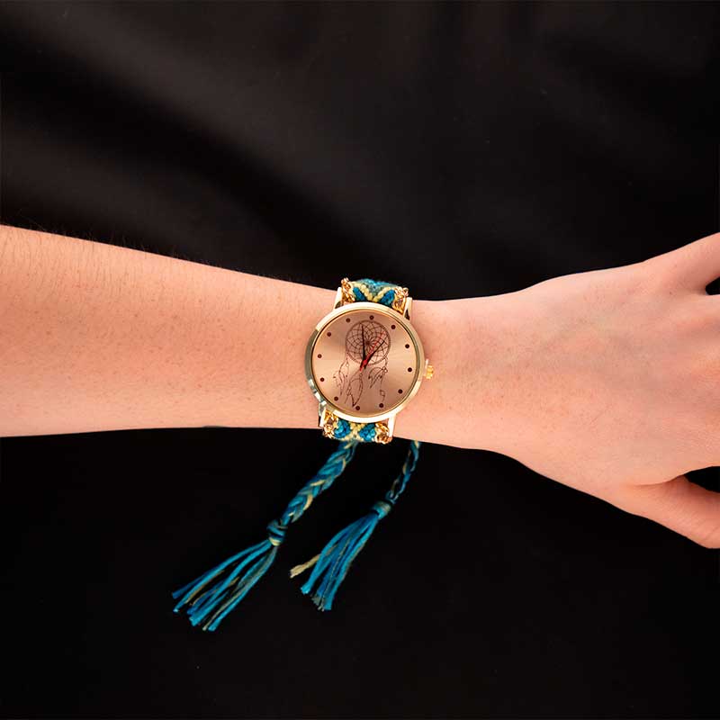 Reloj Para Dama Artesanal Pulsera De Tela Tejida A Mano Azul Con Amarillo