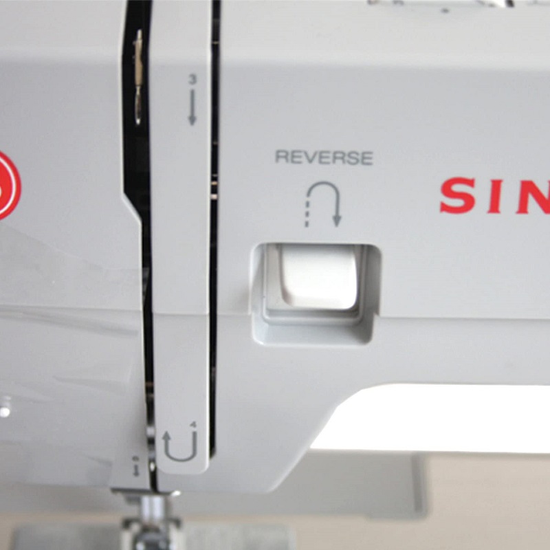 MAQUINA DE COSER SINGER FACILITA PRO 4411
