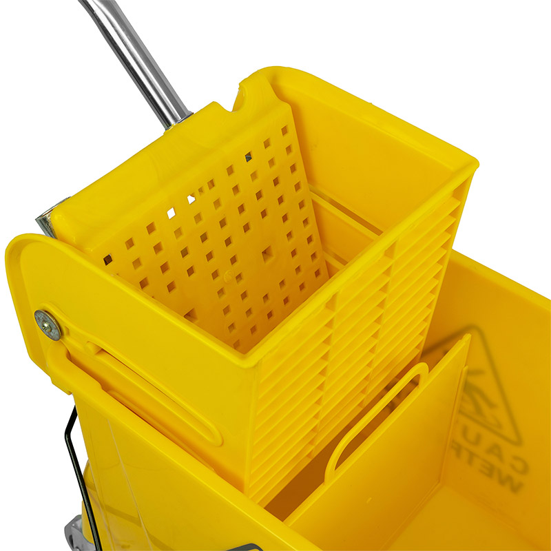 Cubeta Servicio con Exprimidor Separador de Agua Ruedas 20L