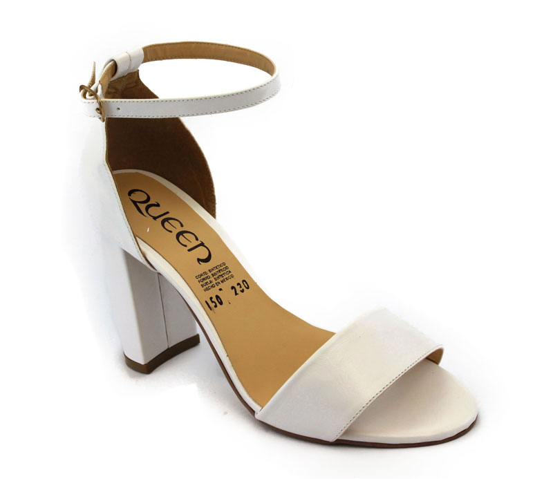 Zapatilla QUEEN con pulcera y tacón cuadrado