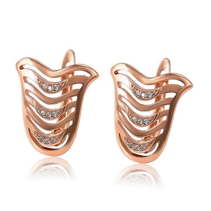 Aretes Concha Baño de Oro Rosa INCLUYE Caja Para Regalo Farcelli Jewelry