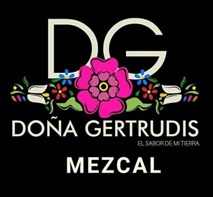 Crema de mezcal coco Doña Gertrudis