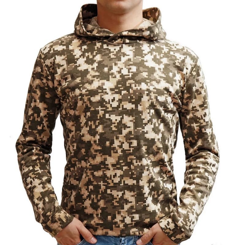 playera manga larga con gorro