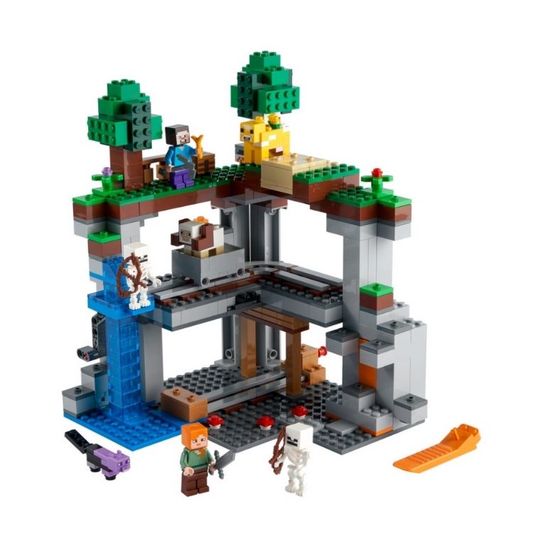 Lego 21169 Minecraft La Primera Aventura