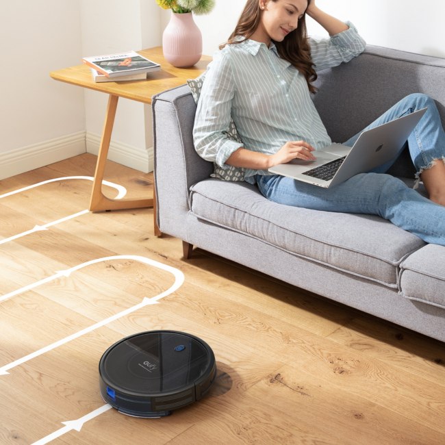 Aspiradora Robot Trapeador Eufy Robovac G10 2.000Pa Potencia App Alexa Google Assistant