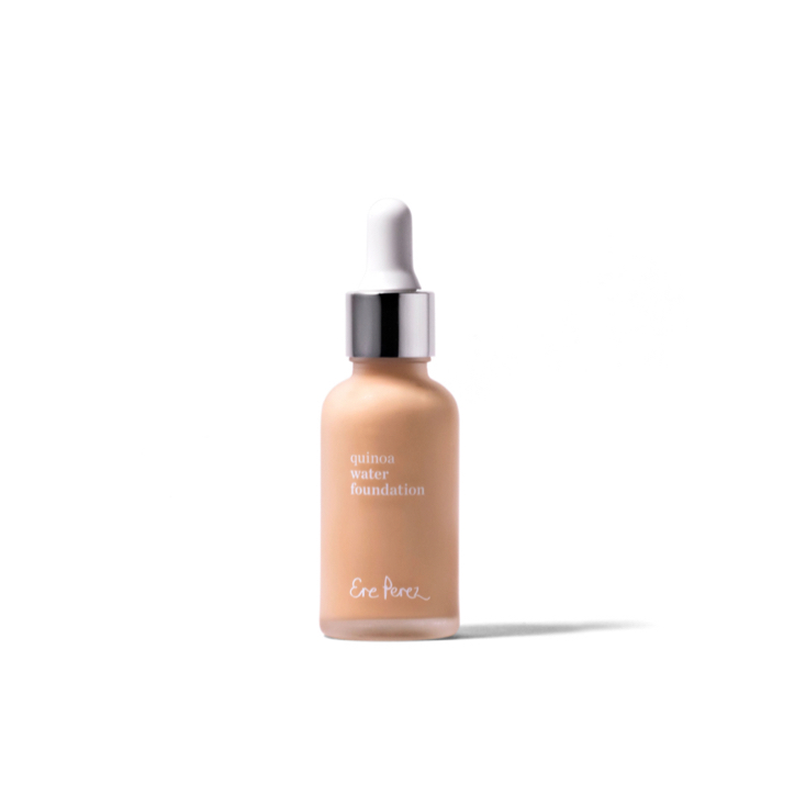 Maquillaje ligero de quinoa Ere Perez tono noon
