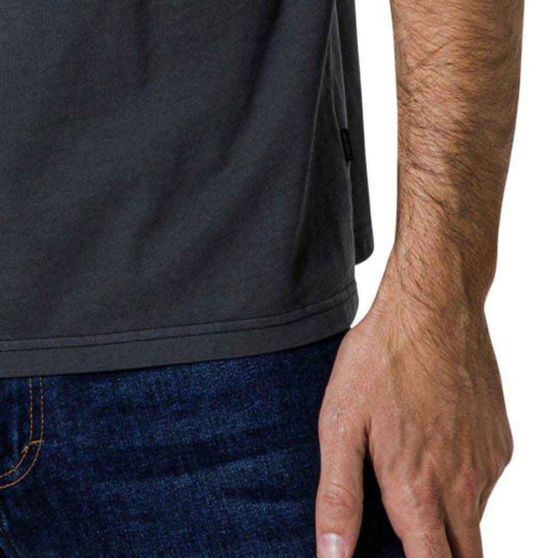 PLAYERA CASUAL PARA HOMBRE COLOR GRIS CONVERSE HIGH DEMAND COLLAGE SS 4A02