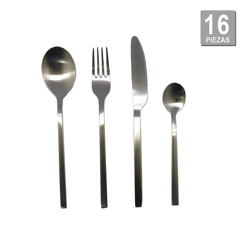 Juego de cubiertos para 4 personas 
