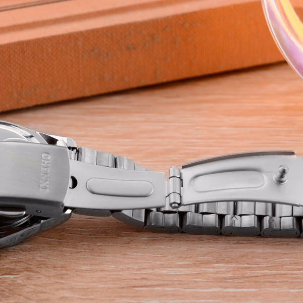 Chenxi, Reloj para Mujer, Análogo, Dama, Ajustable, 3 ATM, Diseño Único, Brilla, Movimiento de Cuarz Plateado 25 mm