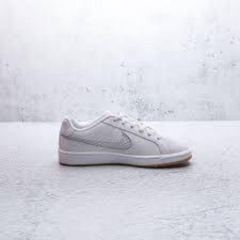 Tenis Nike Court Royale Prem Dama