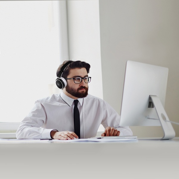 Maxell Audífonos Con Micrófono B52 / Bajos Profundos / Blanco / 347855