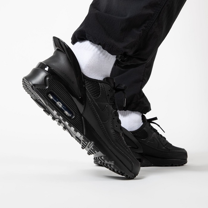 TENIS NIKE AIR MAX 90 FLYEASE TRIPLE BLACK (CZ4270-002)