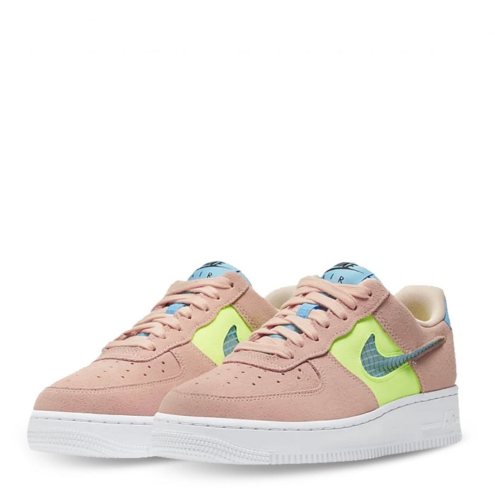 TENIS NIKE AIR FORCE 1 '07 CORAL CON VERDE (CJ1647-600)