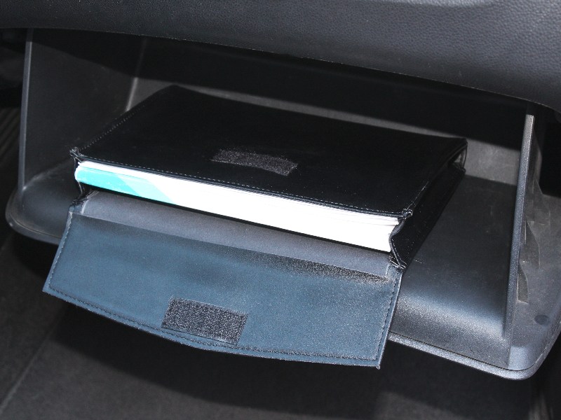 Estuche Porta documentos Vinil con Velcro WOTEC