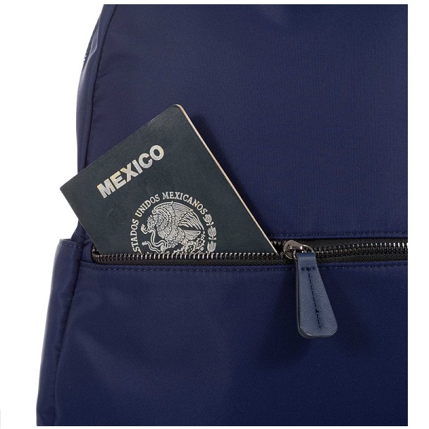 Cloe Mochila Backpack en Color Azul modelo Edri linea UOMO para Laptop de hasta 13 Pulgadas