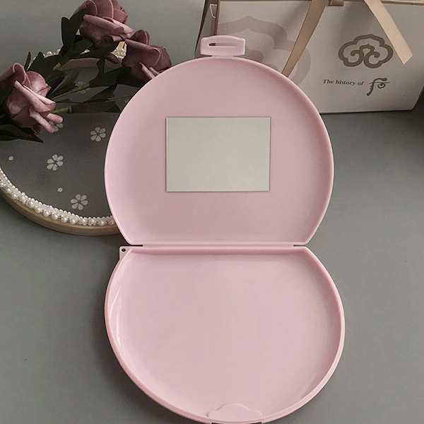 Porta cubrebocas media luna, case para KN95 con espejo