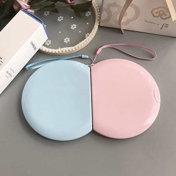 Porta cubrebocas media luna, case para KN95 con espejo