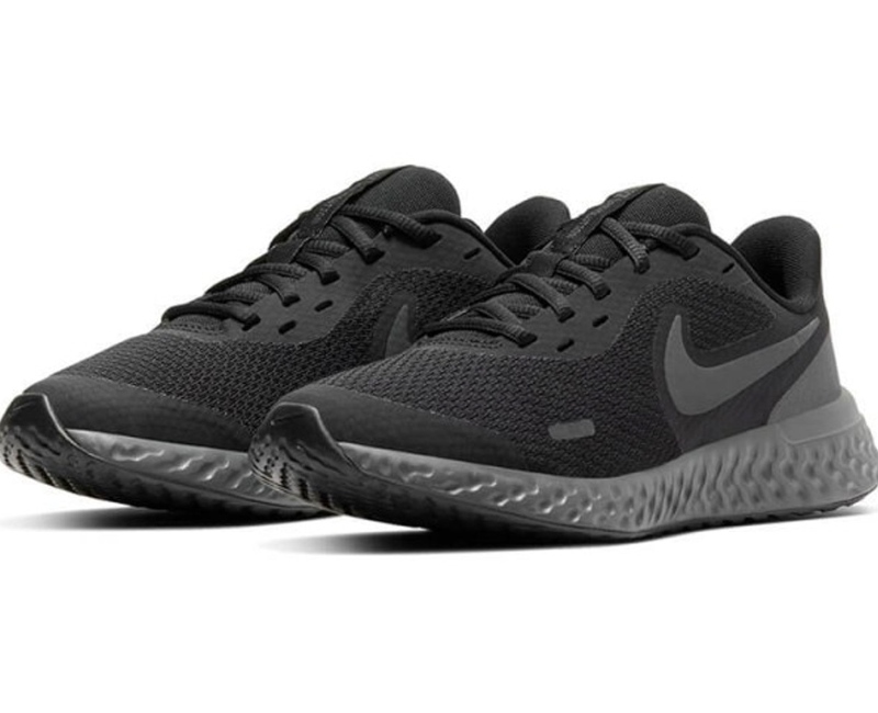 TENIS ORIGINAL NIKE REVOLUTION 5 NEGRO DAMA CORRER BQ571-001
