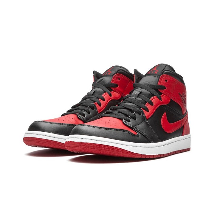TENIS AIR JORDAN 1 MID BRED (554724-074)