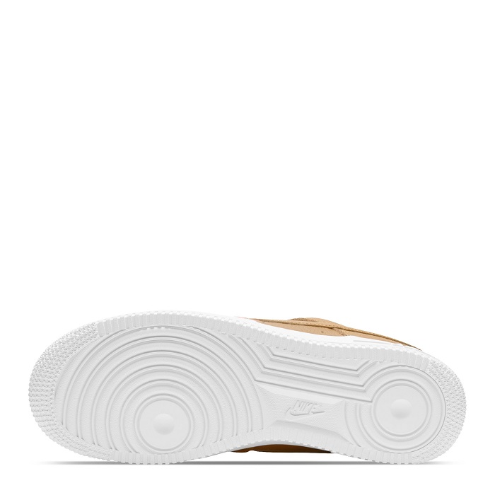 TENIS NIKE AIR FORCE 1 '07 ESSENTIAL PIEL VACUNA CAFÉ (CT1989-700)