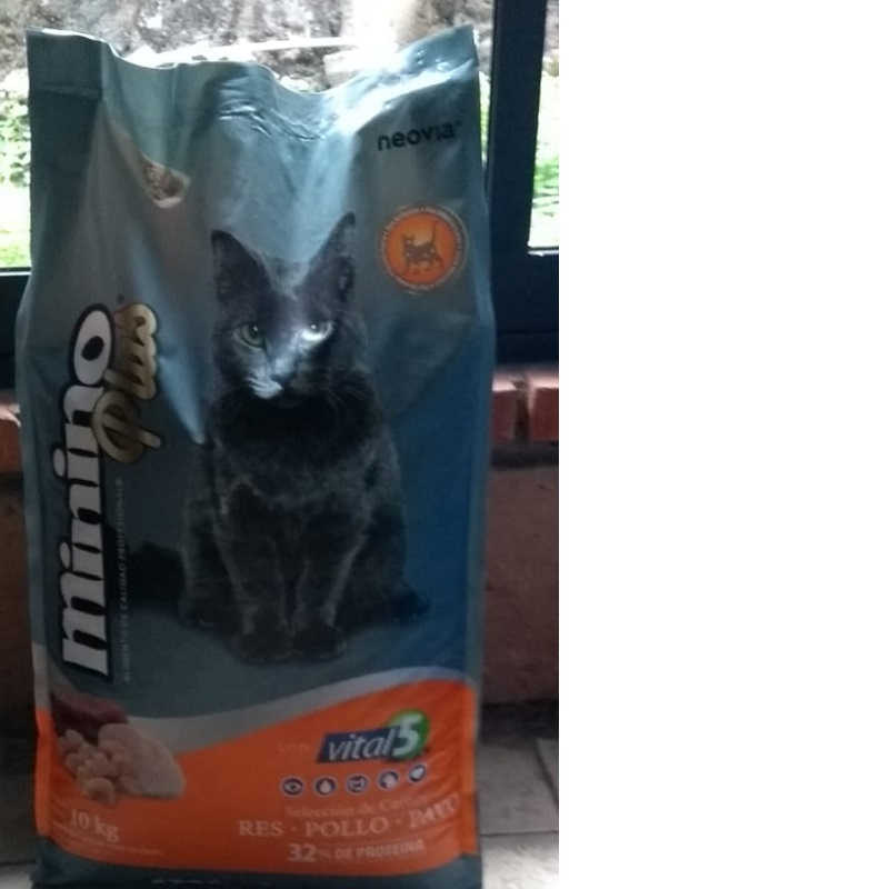 ALIMENTO PARA GATO ADULTO / MININO PLUS/ 10 KG