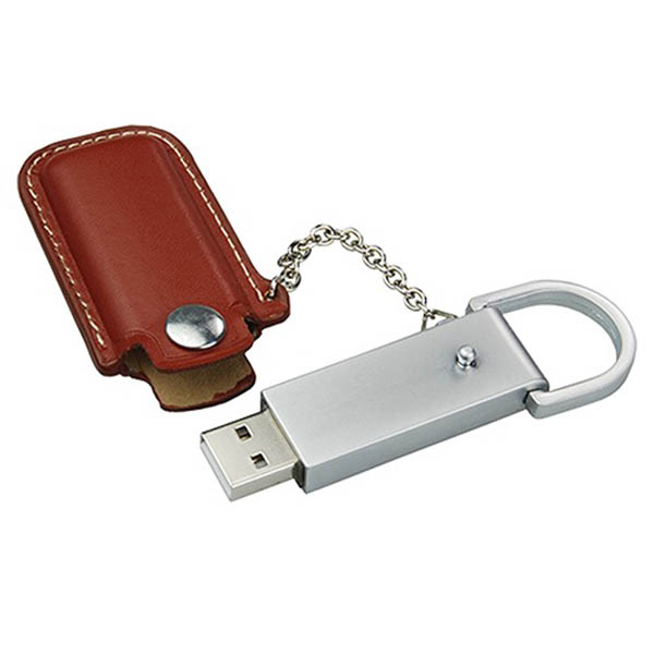 Memorias Usb 8gb Kit 15pzs Piel Con Llavero Ld225 Daltech