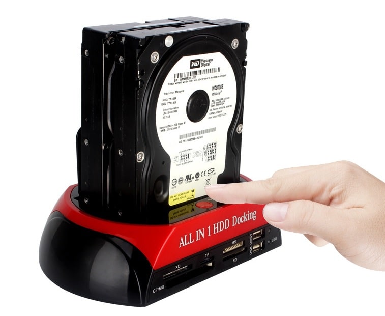 LECTOR DE DISCOS DUROS Y MEMORIAS PARA PC Y MAC