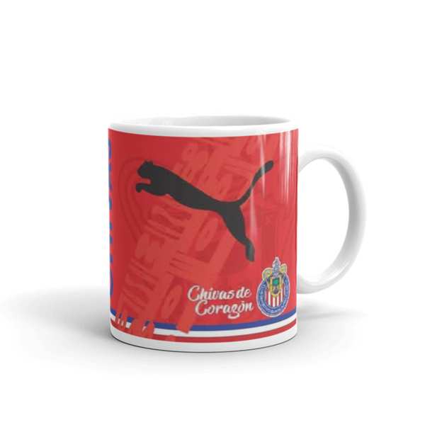 TAZA BLANCA  FUTBOL CHIVAS FONDO BLANCO