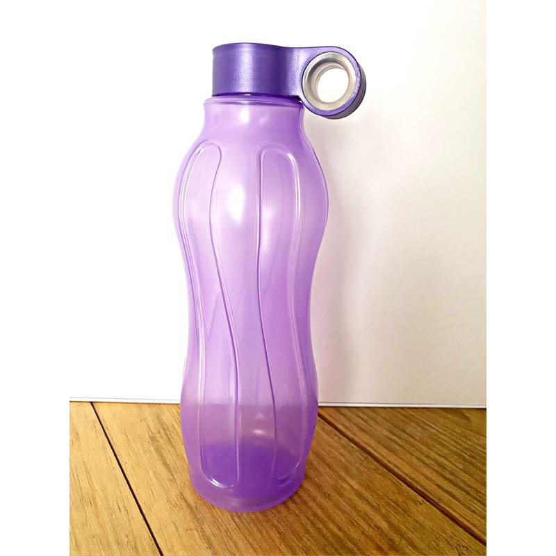 Botella Para Agua De Plástico Tapa De Rosca Colores 1 Litro morada
