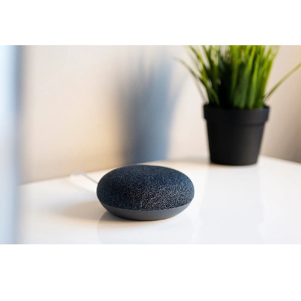 Bocina Inteligente Google Nest Mini Negro