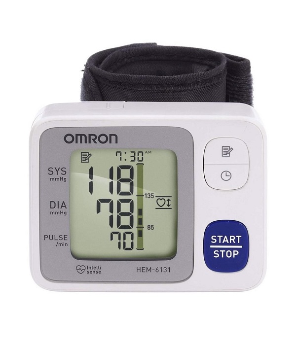 Monitor de Presión Arterial Omron Control + Automático para Muñeca