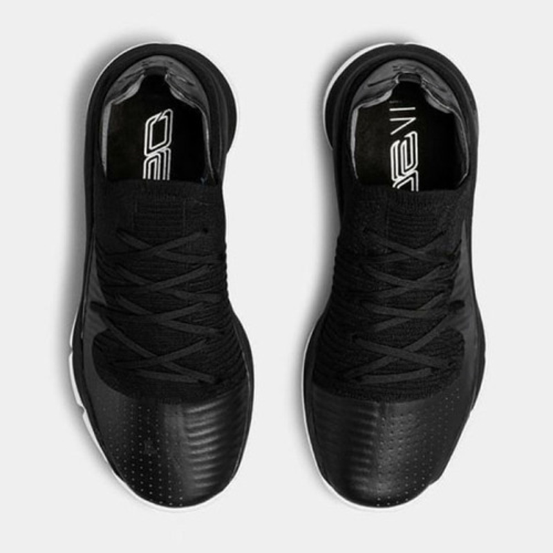 Tenis Hombre Under Armour Sc Curry 4 Low 3000083-004 Basquet