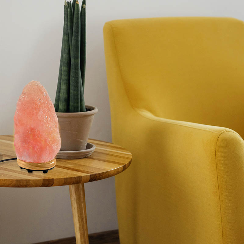 Lámpara de Sal Rosa del Himalaya para decoración del hogar, Cristal Natural que sirve para decorar como lampara de mesa, para sala, recamara o cuarto.