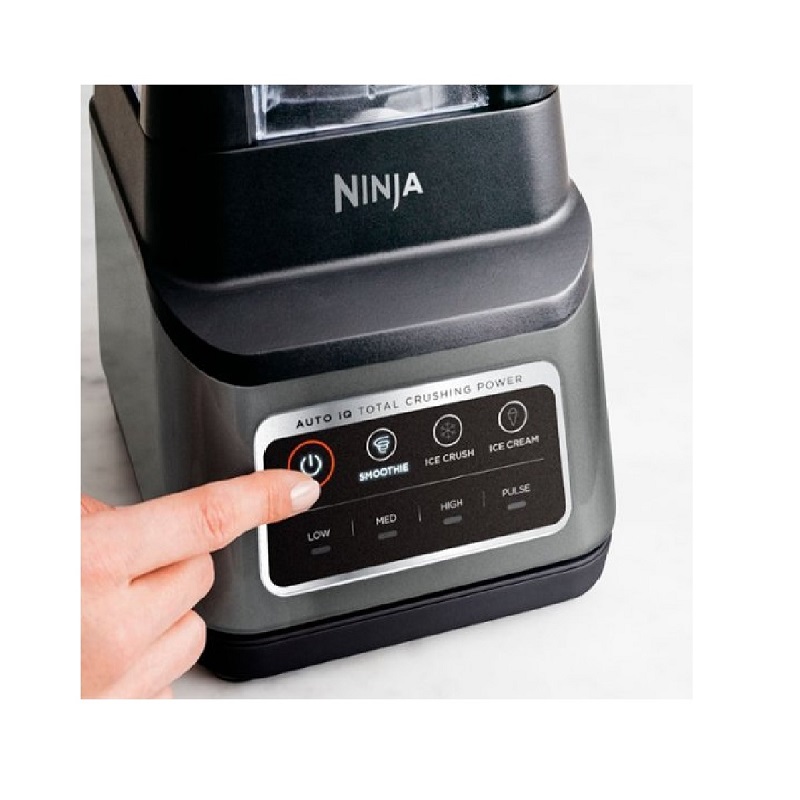 Licuadora Ninja Bn701 Tecnología Auto-iq Jarra De Tritán 