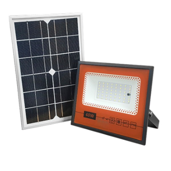 Reflector Led Solar De 40W
