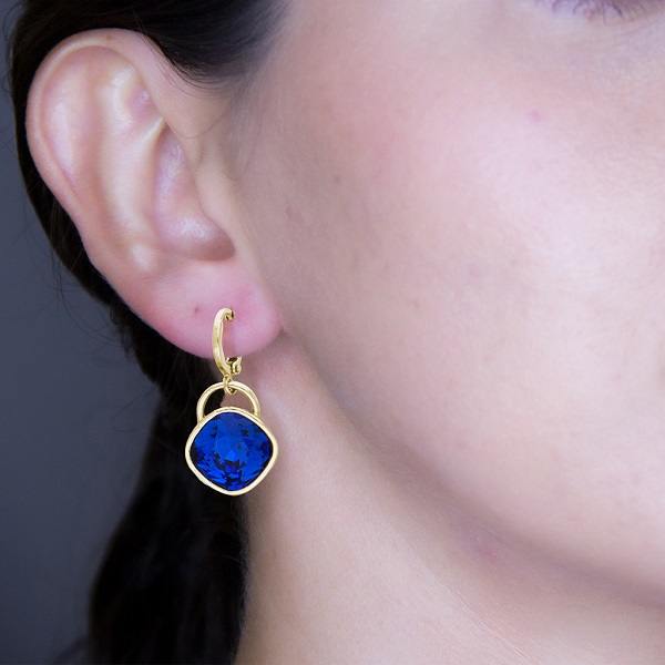 Arete para Mujer con Cristal Fino Europeo en forma de Rombo, Bañado en Oro 14k, Arete Elegante y Brillante, Aretes de Mujer de Moda, Joyería para Mujer de Moda, Regalo especial