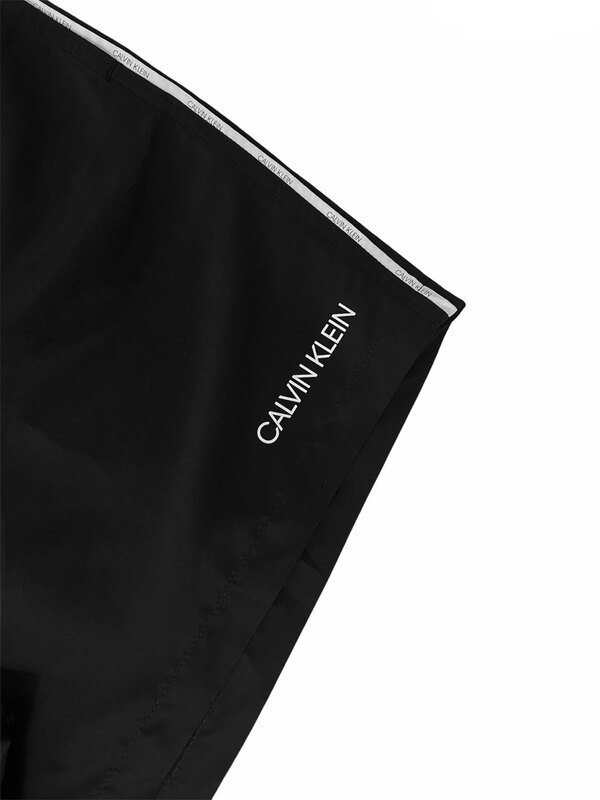 Short Calvin Klein de Baño Color Negro, Franja Para Hombre 