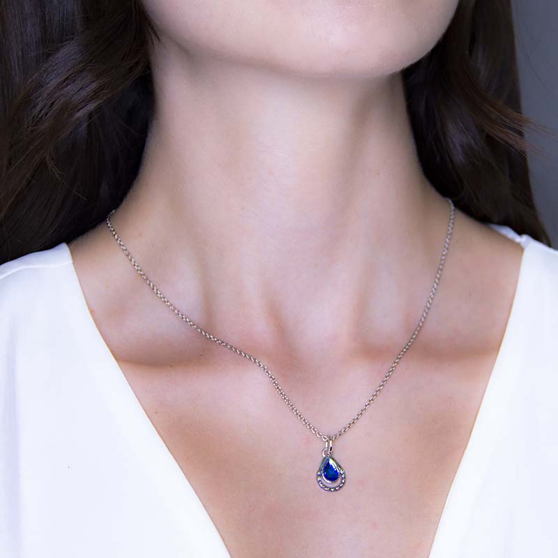 Collar para Mujer con Cristal Fino Europeo Drop- Bañado en Rodio- Collar Elegante y Brillante-Collares de Mujer de Moda- Joyería para Mujer de Moda- Regalo especial