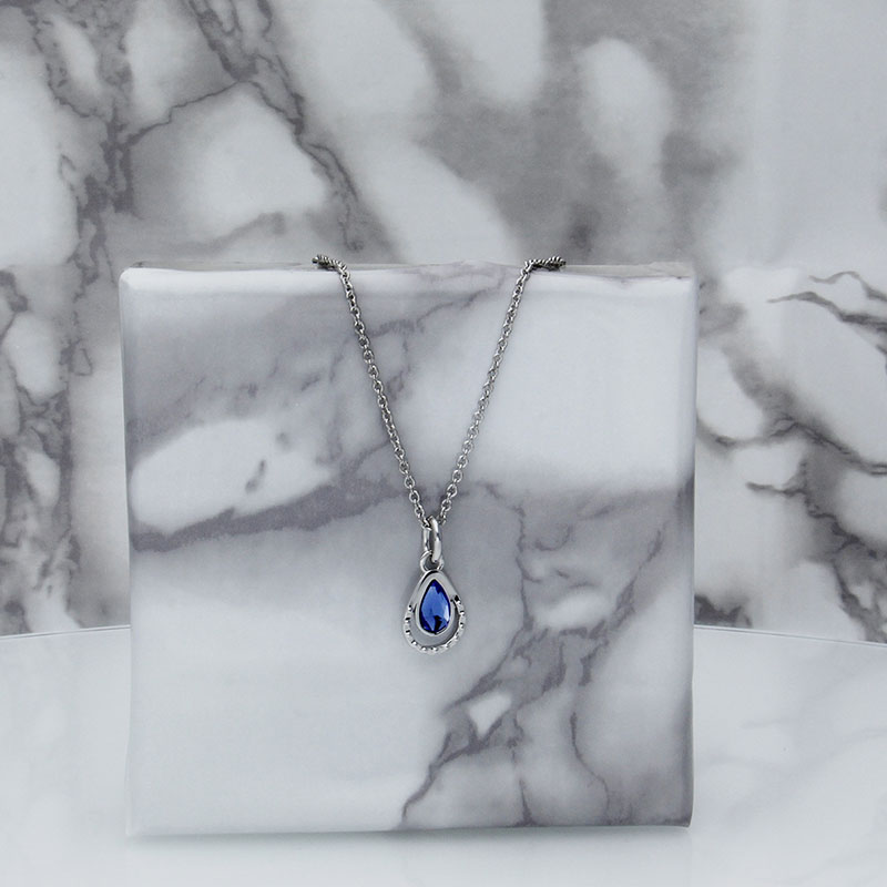 Collar para Mujer con Cristal Fino Europeo Drop- Bañado en Rodio- Collar Elegante y Brillante-Collares de Mujer de Moda- Joyería para Mujer de Moda- Regalo especial